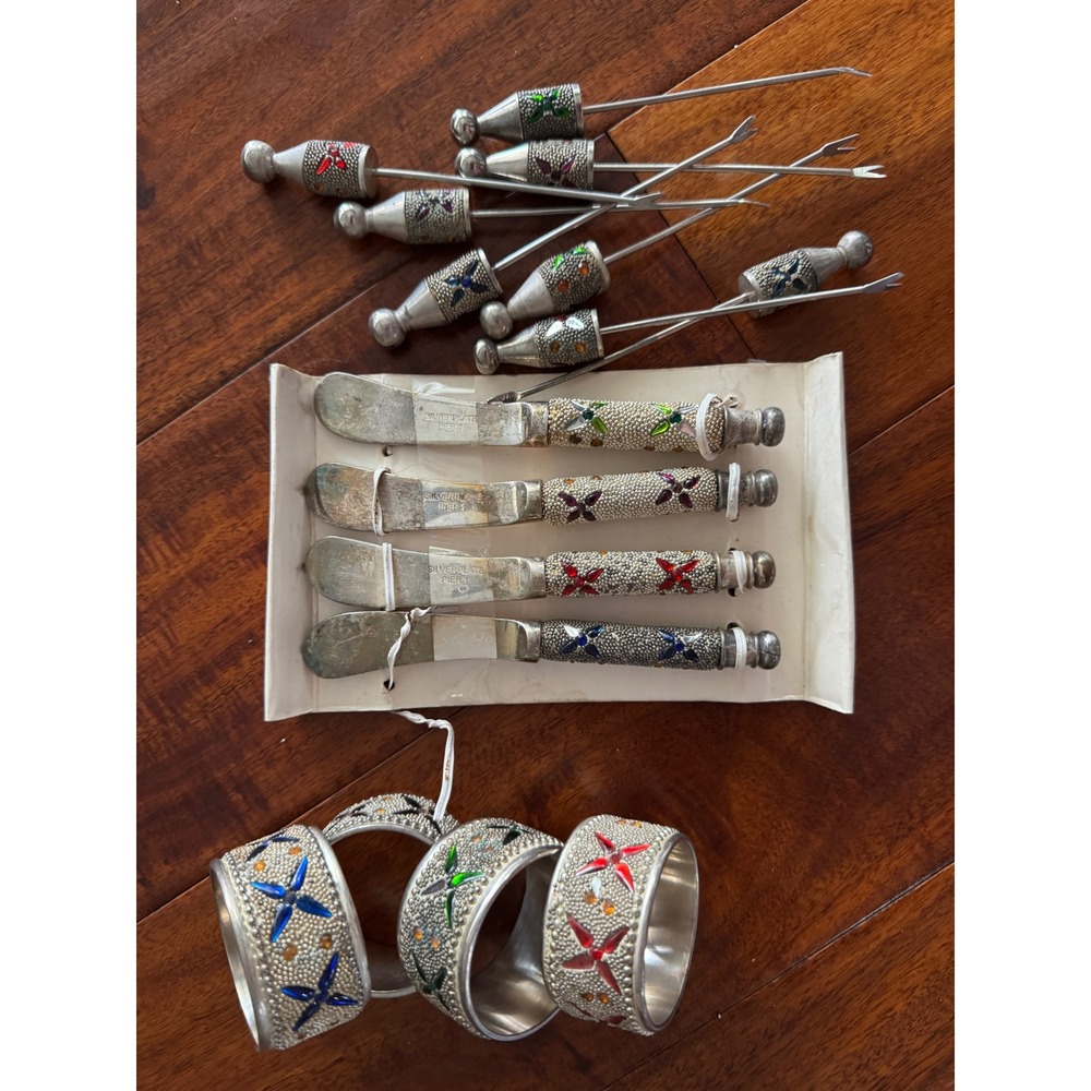Pier 1 Entertaining Set Unisex OS Silver Good Butterfly Beaded Silverplate 16pc